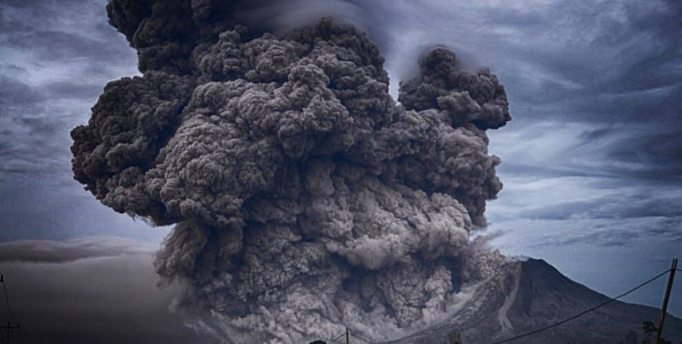 Photo Volcano eruption